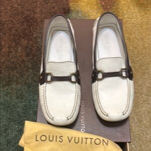 Louis Vuitton White Flats Sleek Loafers